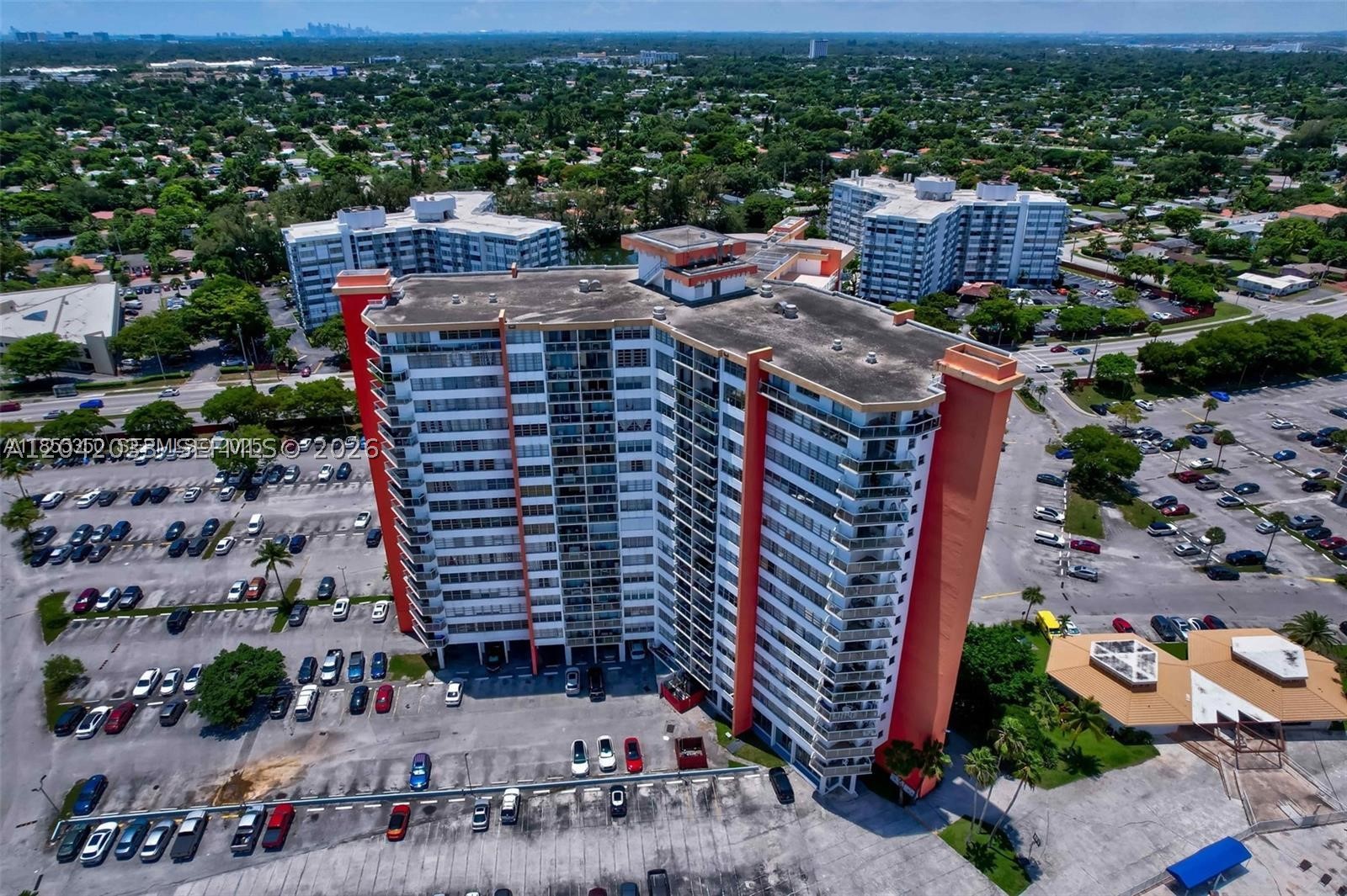 BUCKLEY TOWERS CONDO - WE - Residential