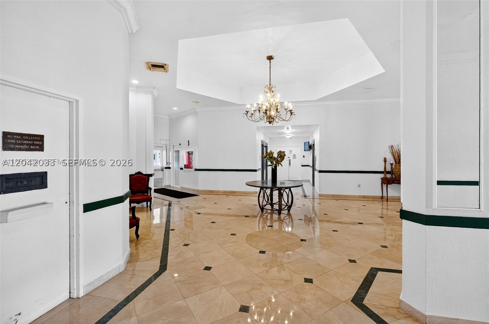 BUCKLEY TOWERS CONDO - WE - Residential
