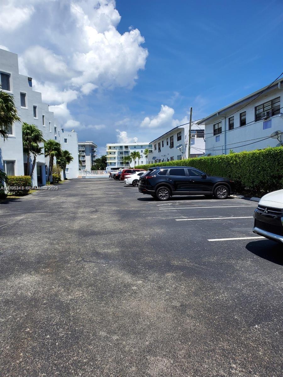 RIVE MARSEILLES CONDO - Residential