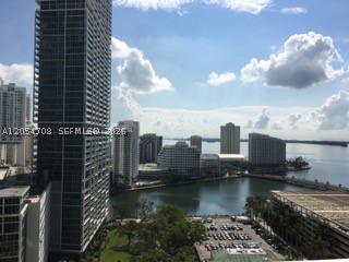 Rare opportunity to own one of the largest one-bedroom residences in the building, ideally located in the heart of Brickell. Just steps from Brickell City Centre, the Financial District, world-class dining, shopping, entertainment, and more. This spacious 1-bedroom, 1-bath residence features stainless steel appliances, Italian cabinetry, an in-unit washer and dryer, a generous walk-in closet, floor-to-ceiling windows, and laminate wood flooring throughout. Residents enjoy exceptional amenities, including a rooftop pool and sundeck.. state-of-the-art fitness center, sauna, steam room, 24-hour concierge, 24-hour valet parking, club room, theater room, wine lounge, and a sports lounge with billiards and a catering kitchen. Unit will be vacant and available for occupancy soon..