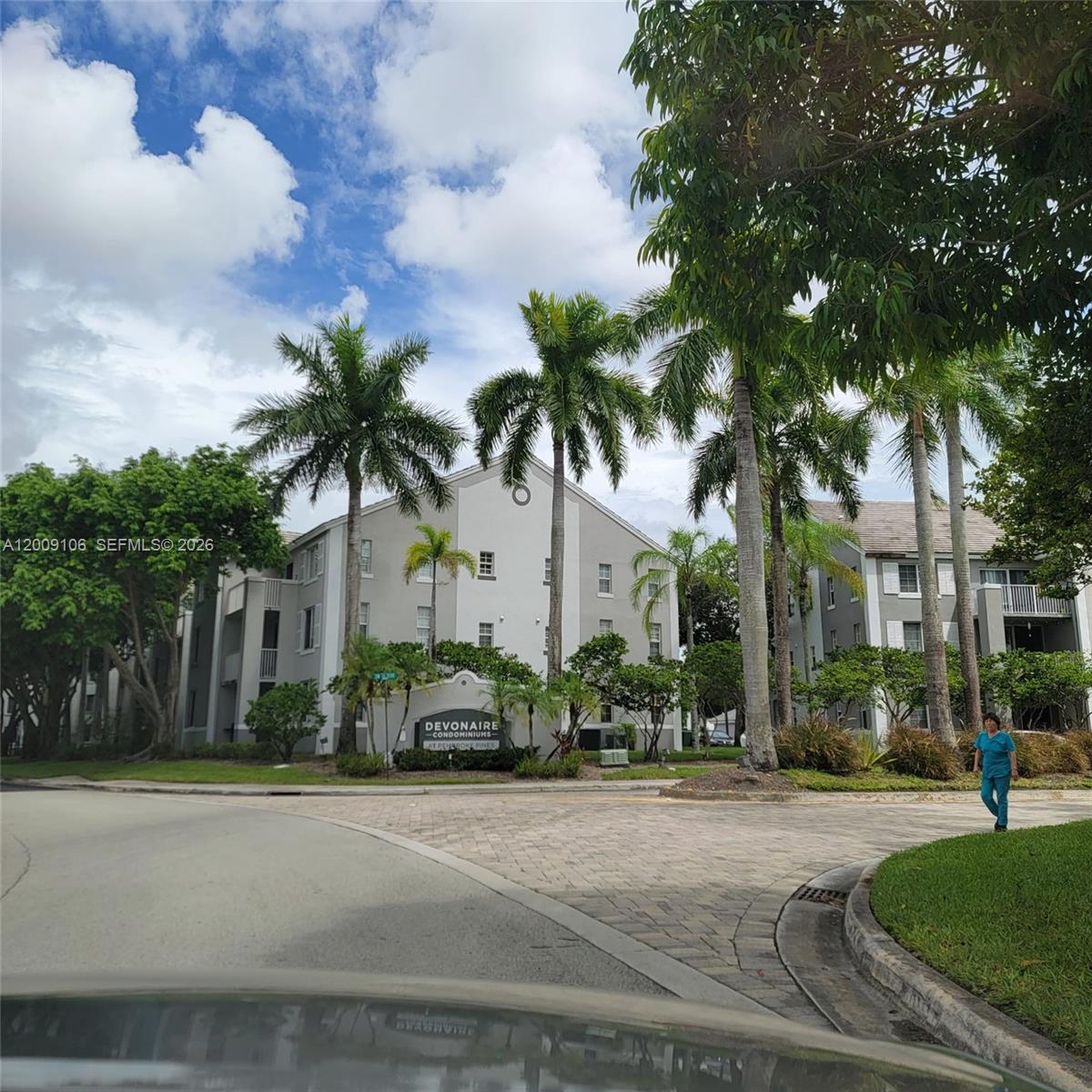 DEVONAIRE CONDO AT PEMBRO - Residential