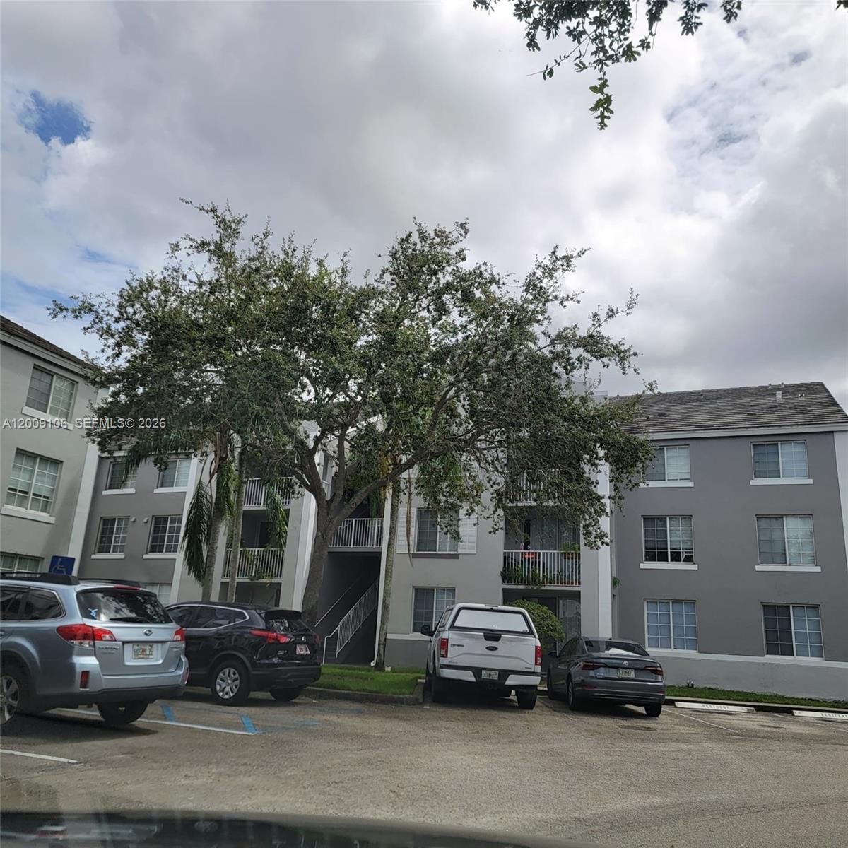 DEVONAIRE CONDO AT PEMBRO - Residential