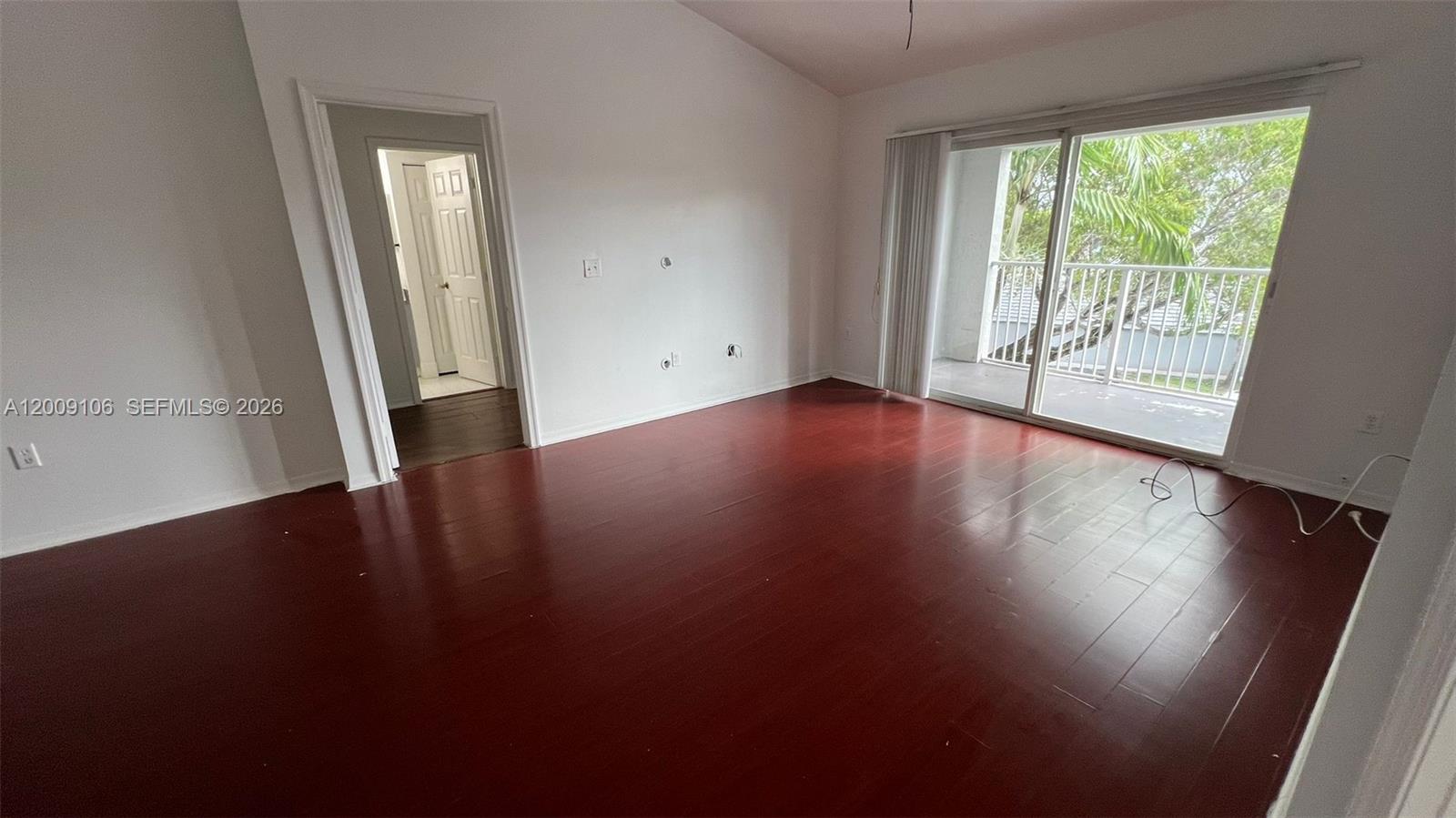 DEVONAIRE CONDO AT PEMBRO - Residential