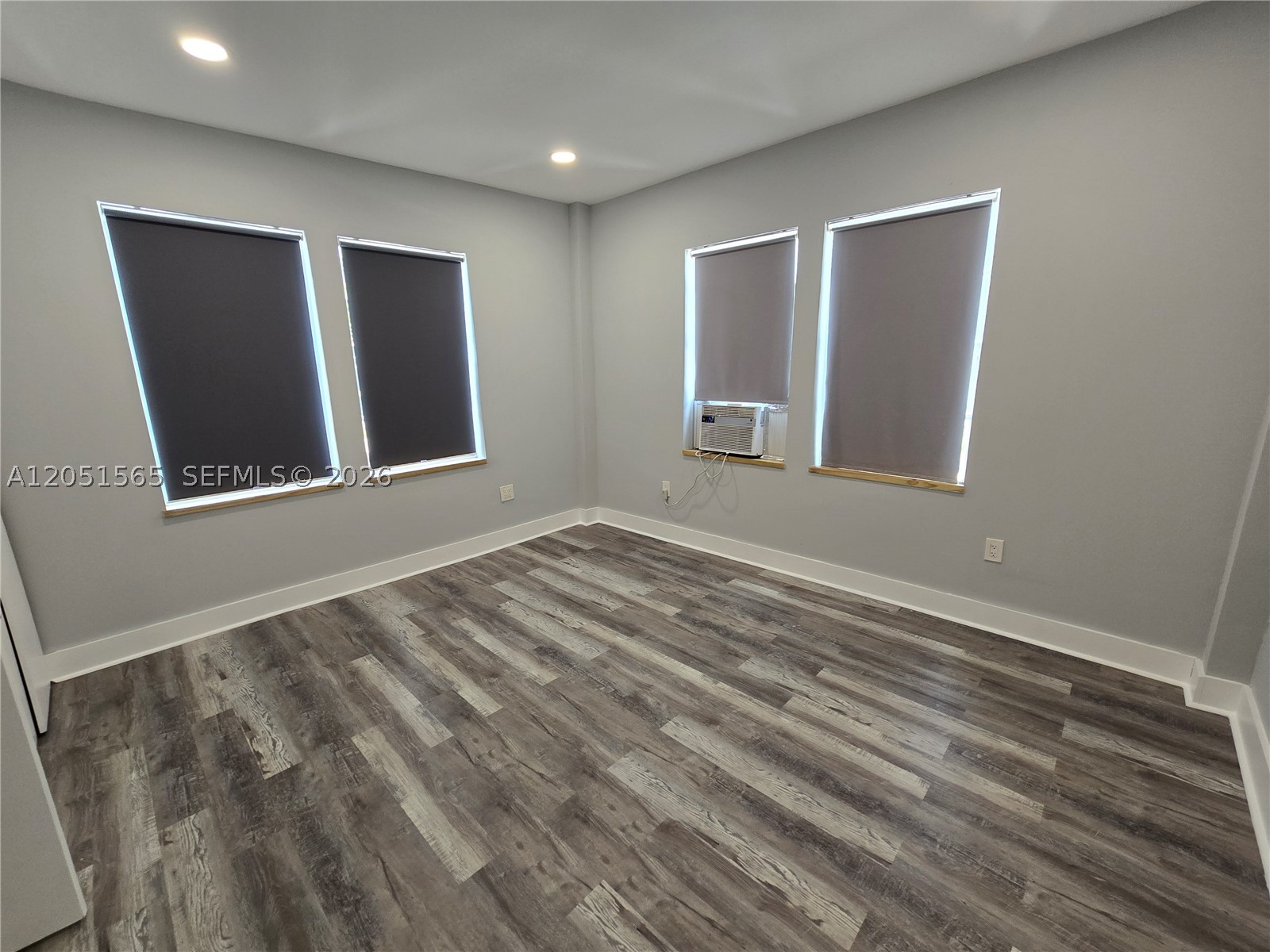 OSCEOLA PARK - Residential Lease