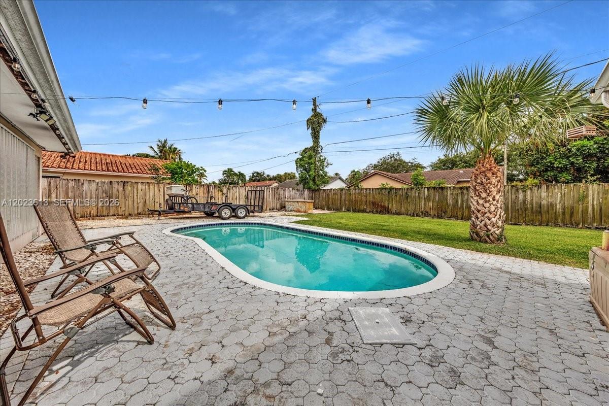 PLANTATION PARK LAKESITES - Residential