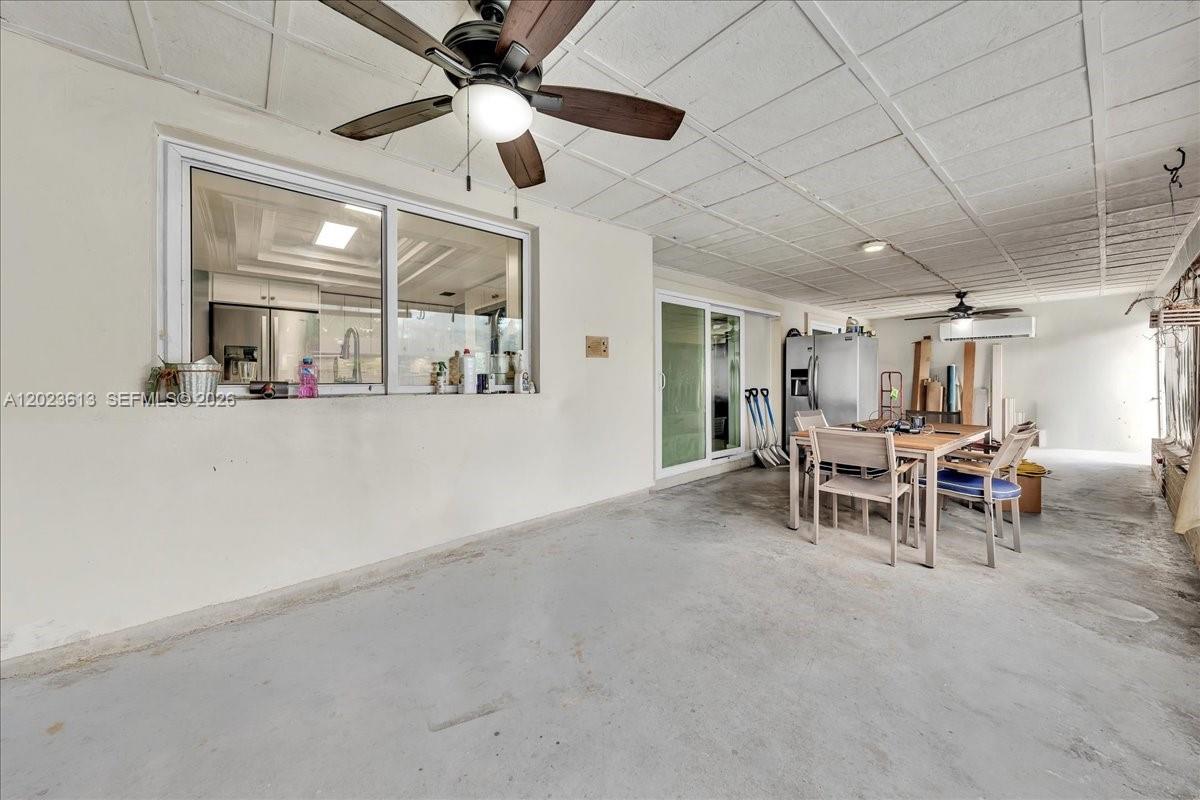 PLANTATION PARK LAKESITES - Residential