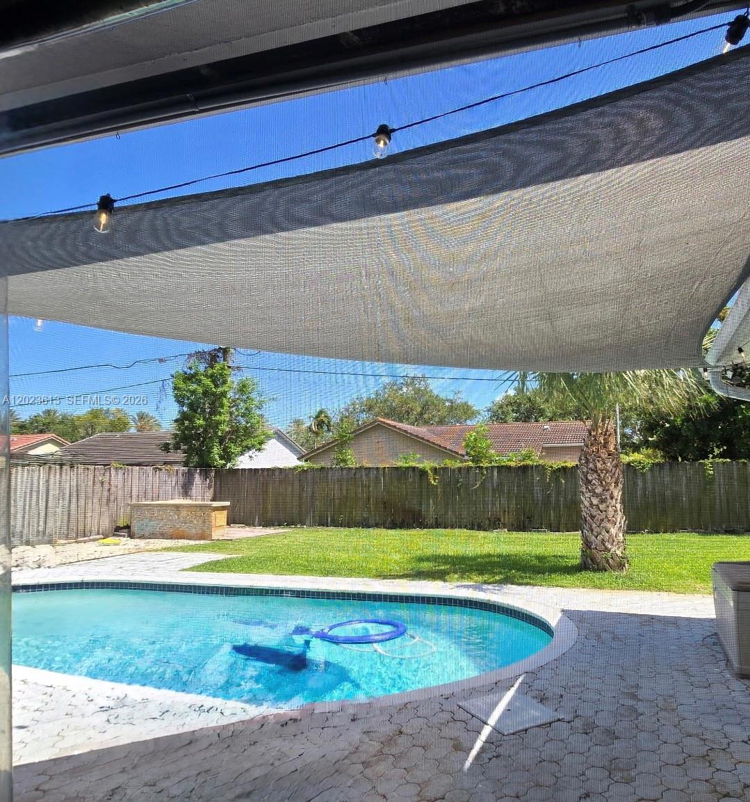 PLANTATION PARK LAKESITES - Residential
