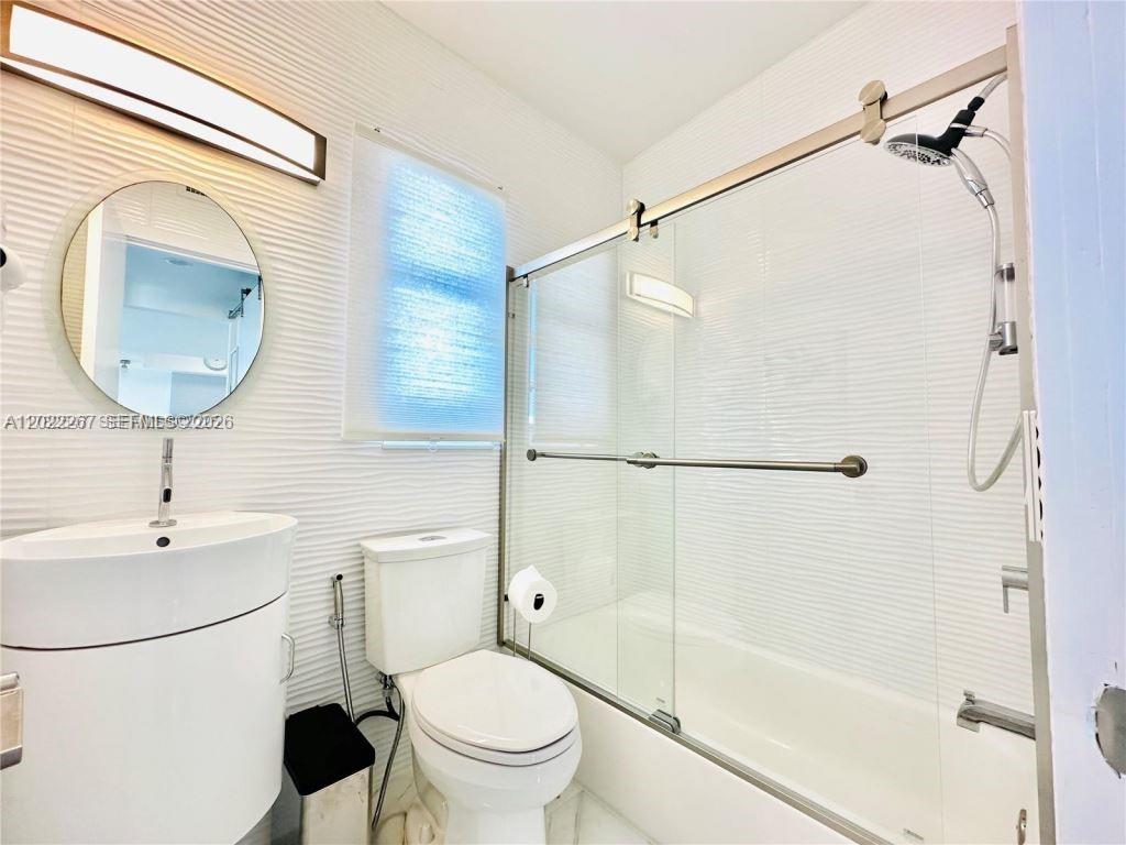 EASTERN SHORES 2ND ADDN - Residential Lease