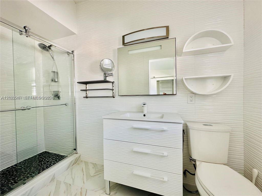 EASTERN SHORES 2ND ADDN - Residential Lease