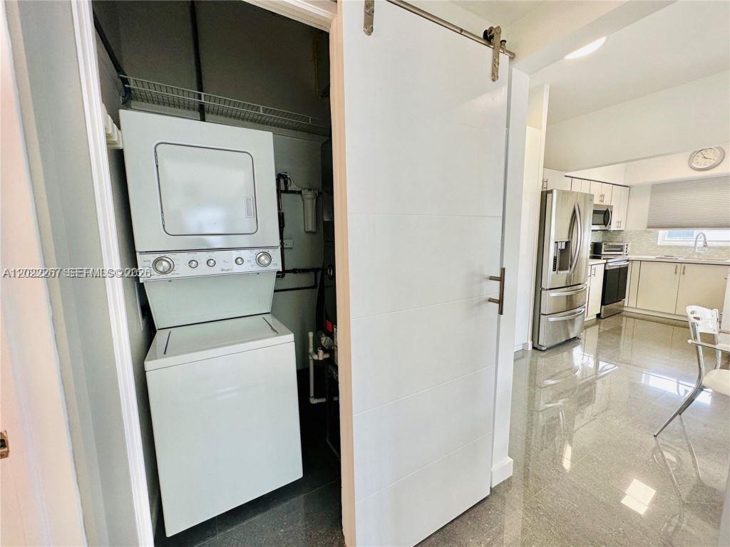 EASTERN SHORES 2ND ADDN - Residential Lease