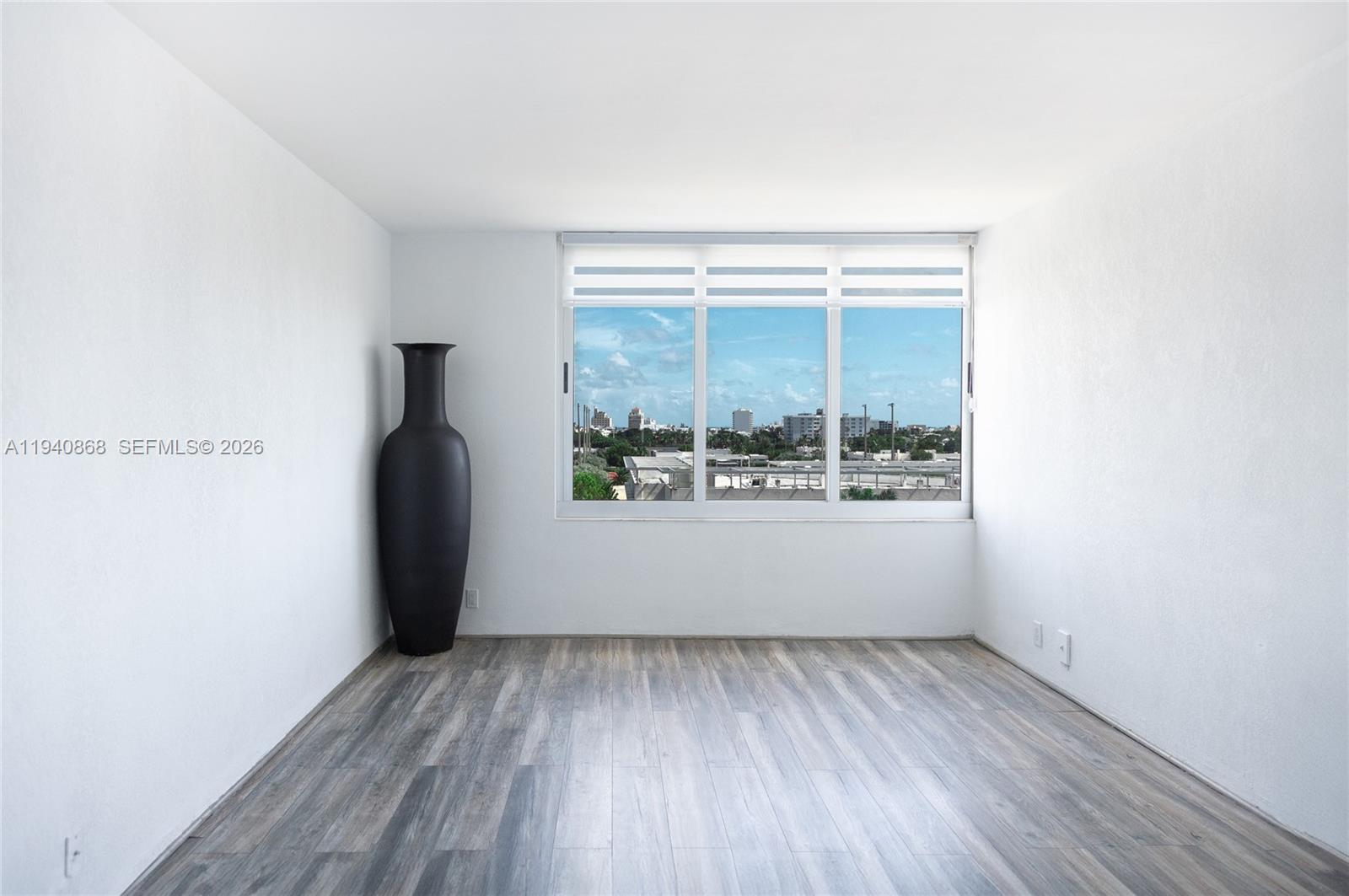 MIRADOR 1200 CONDO - Residential