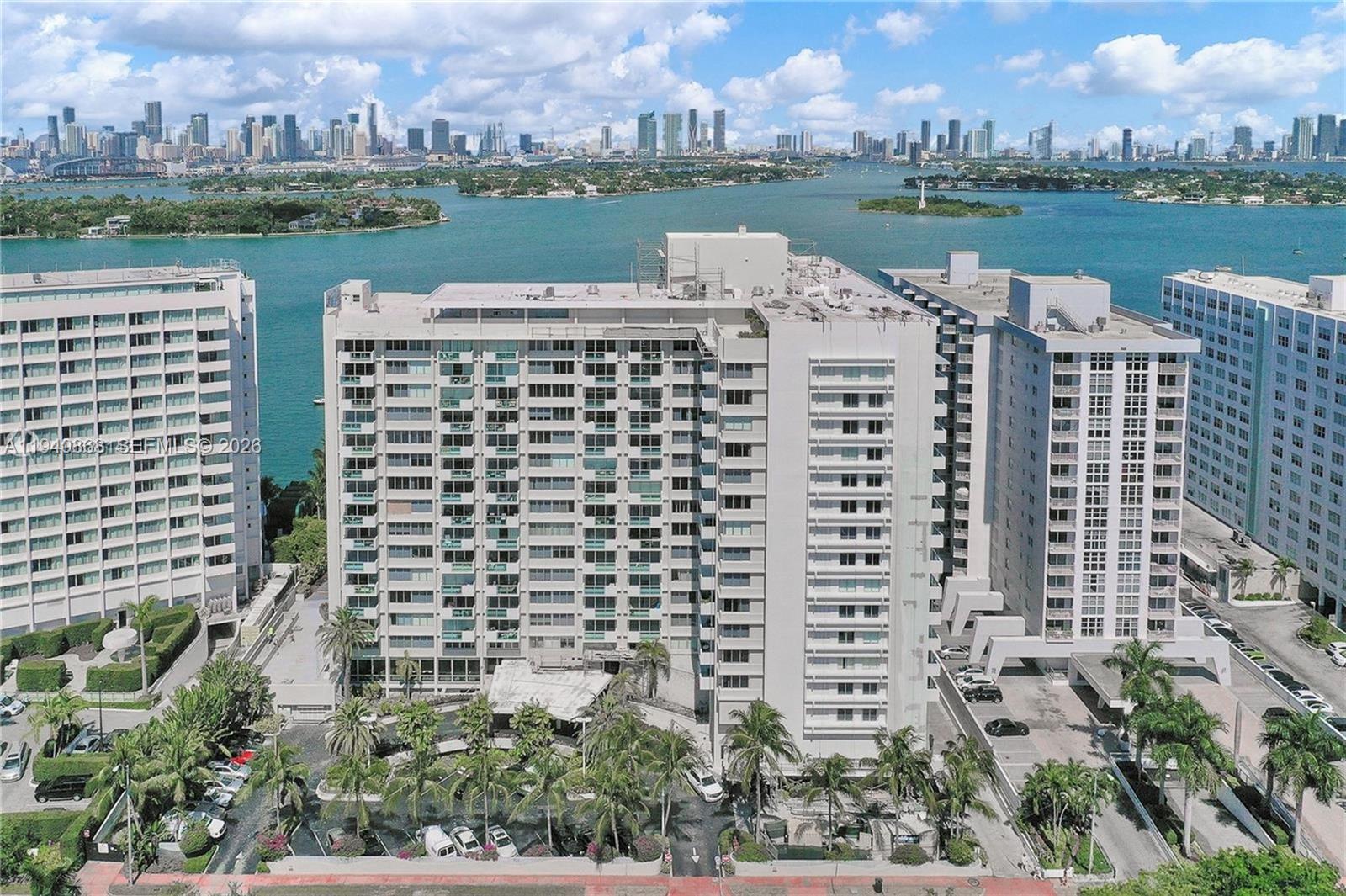MIRADOR 1200 CONDO - Residential