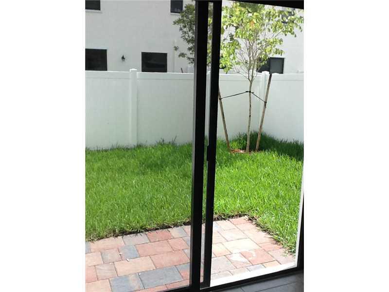 ARAGON - Residential Lease