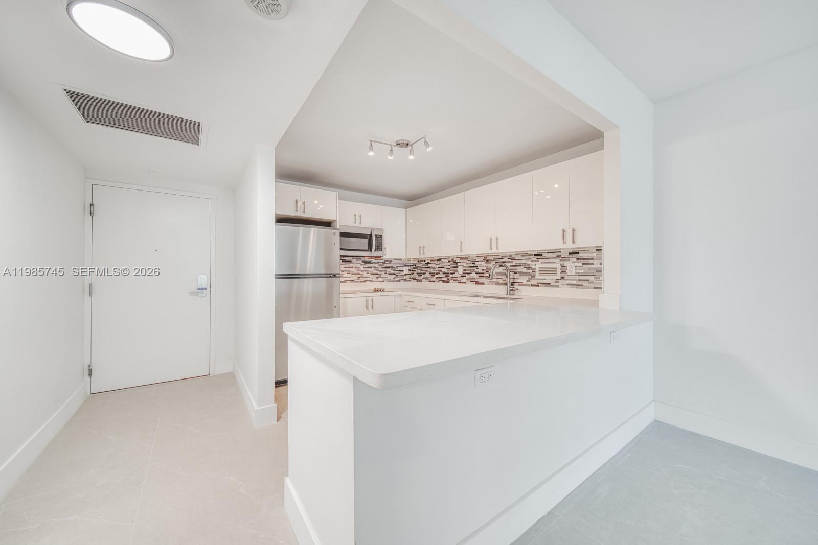 RONEY PALACE CONDO - Residential