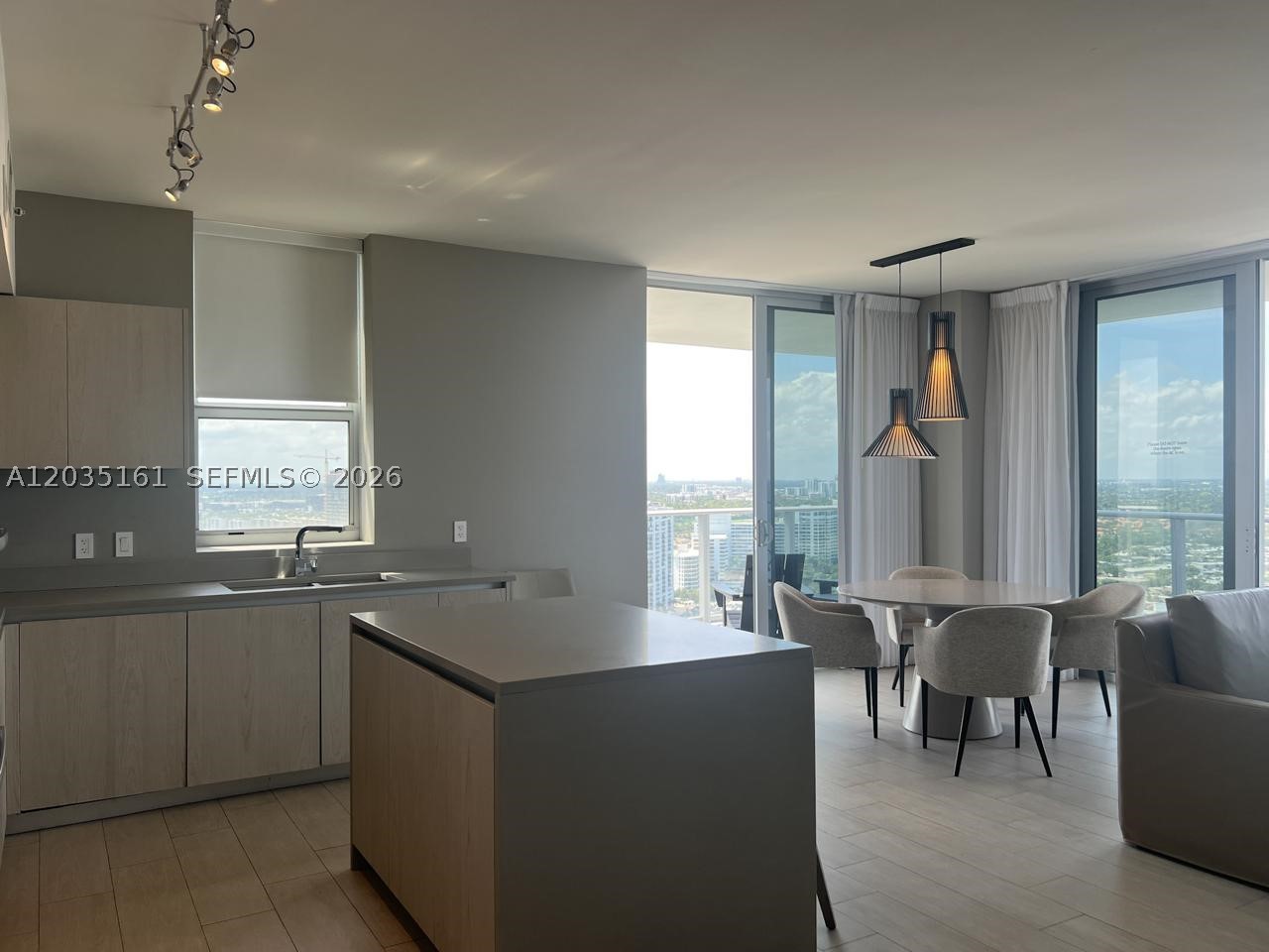 4010 SOUTH OCEAN CONDO - Residential