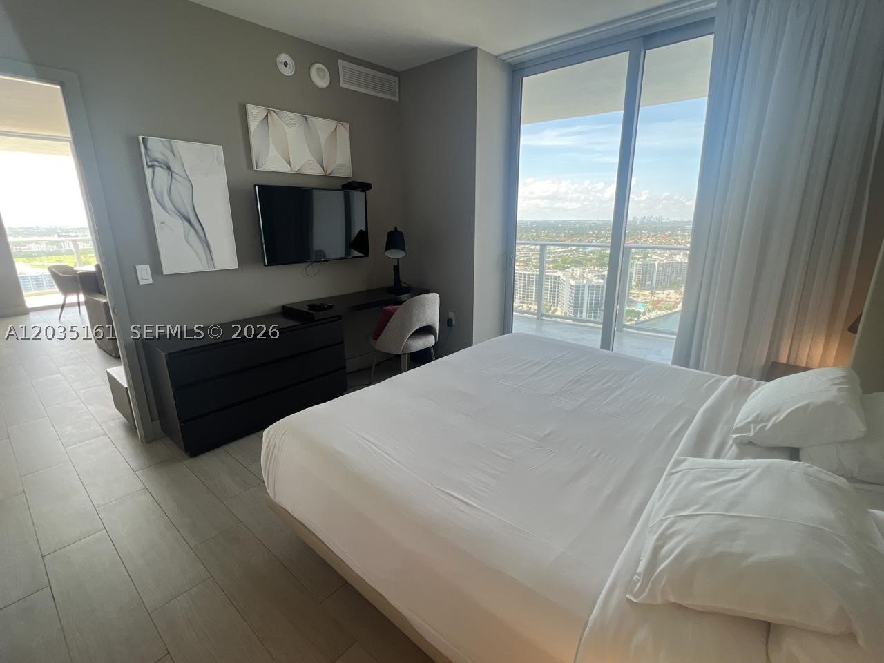 4010 SOUTH OCEAN CONDO - Residential