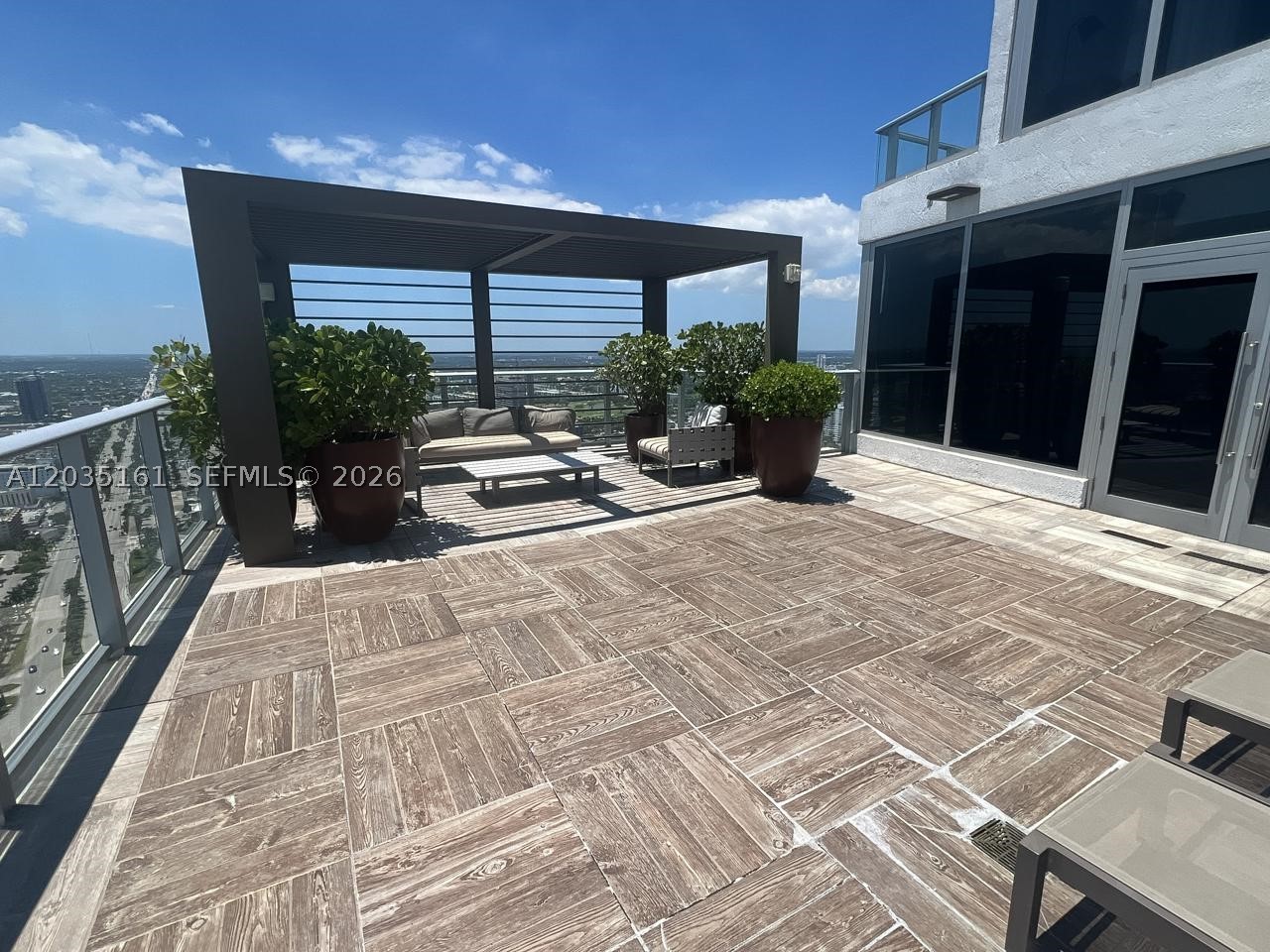 4010 SOUTH OCEAN CONDO - Residential