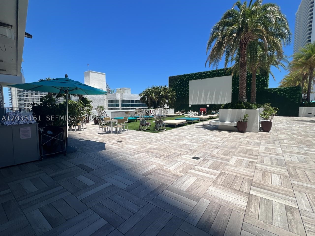 4010 SOUTH OCEAN CONDO - Residential