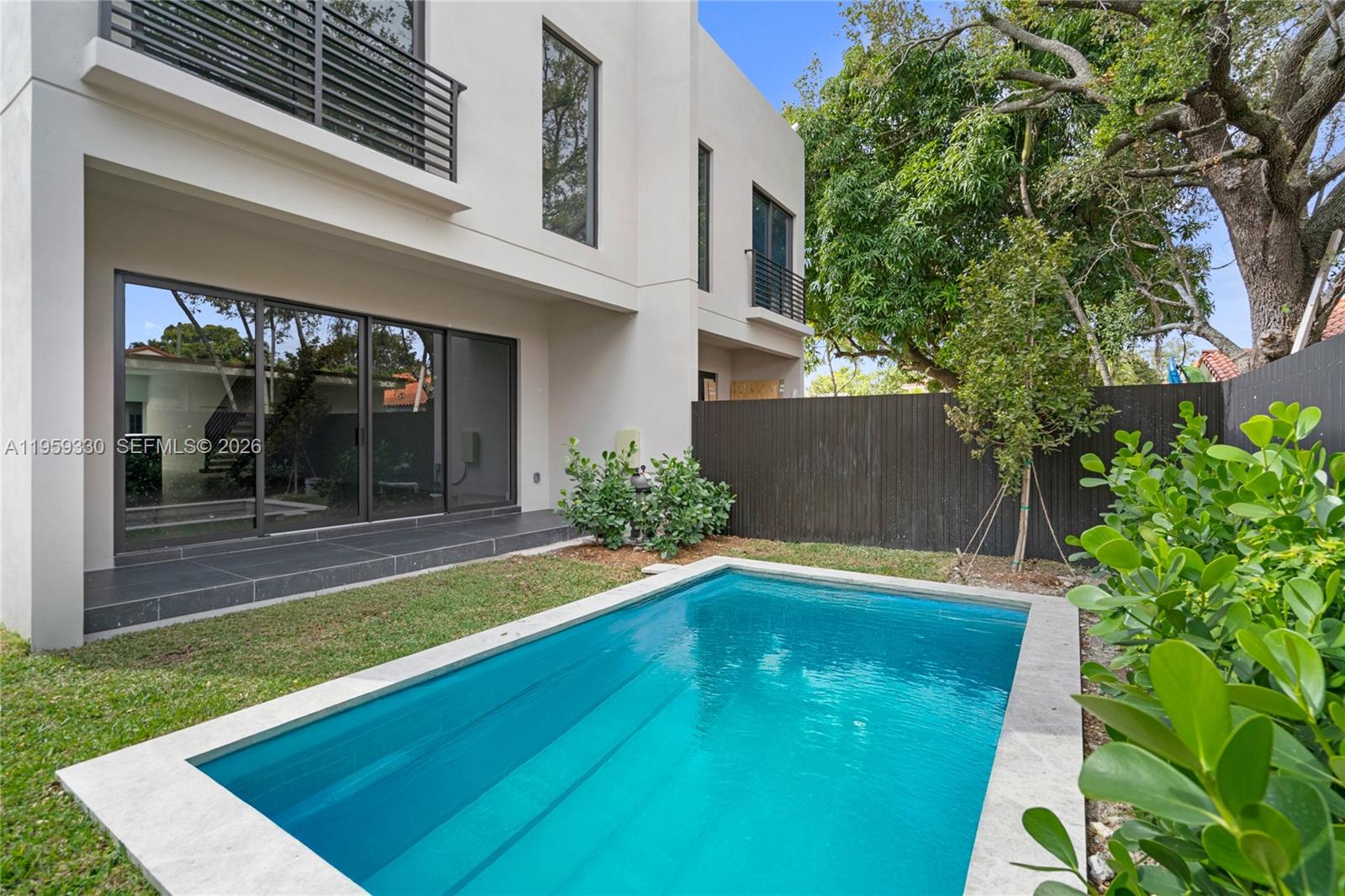 OSCEOLA GROVES - Residential