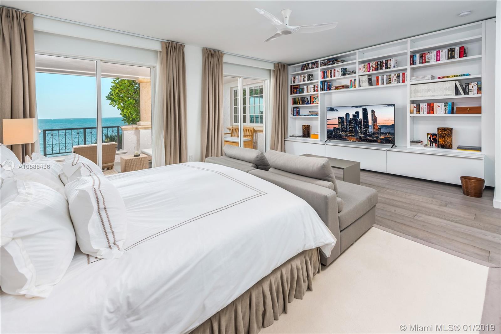 7600 OCEANSIDE AT FISHER - Residential