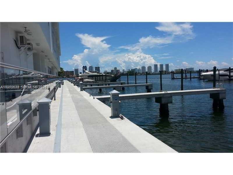Marina Palms - Land