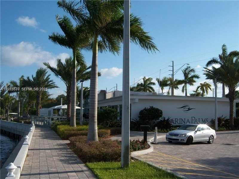 Marina Palms - Land