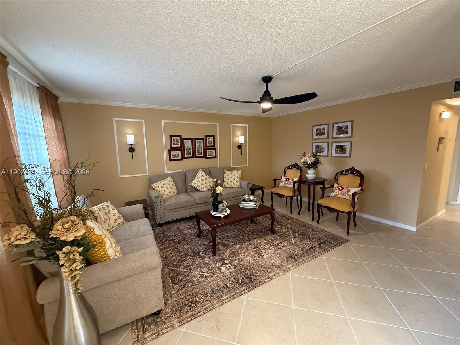 KINGS POINT BURGUNDY COND - Residential