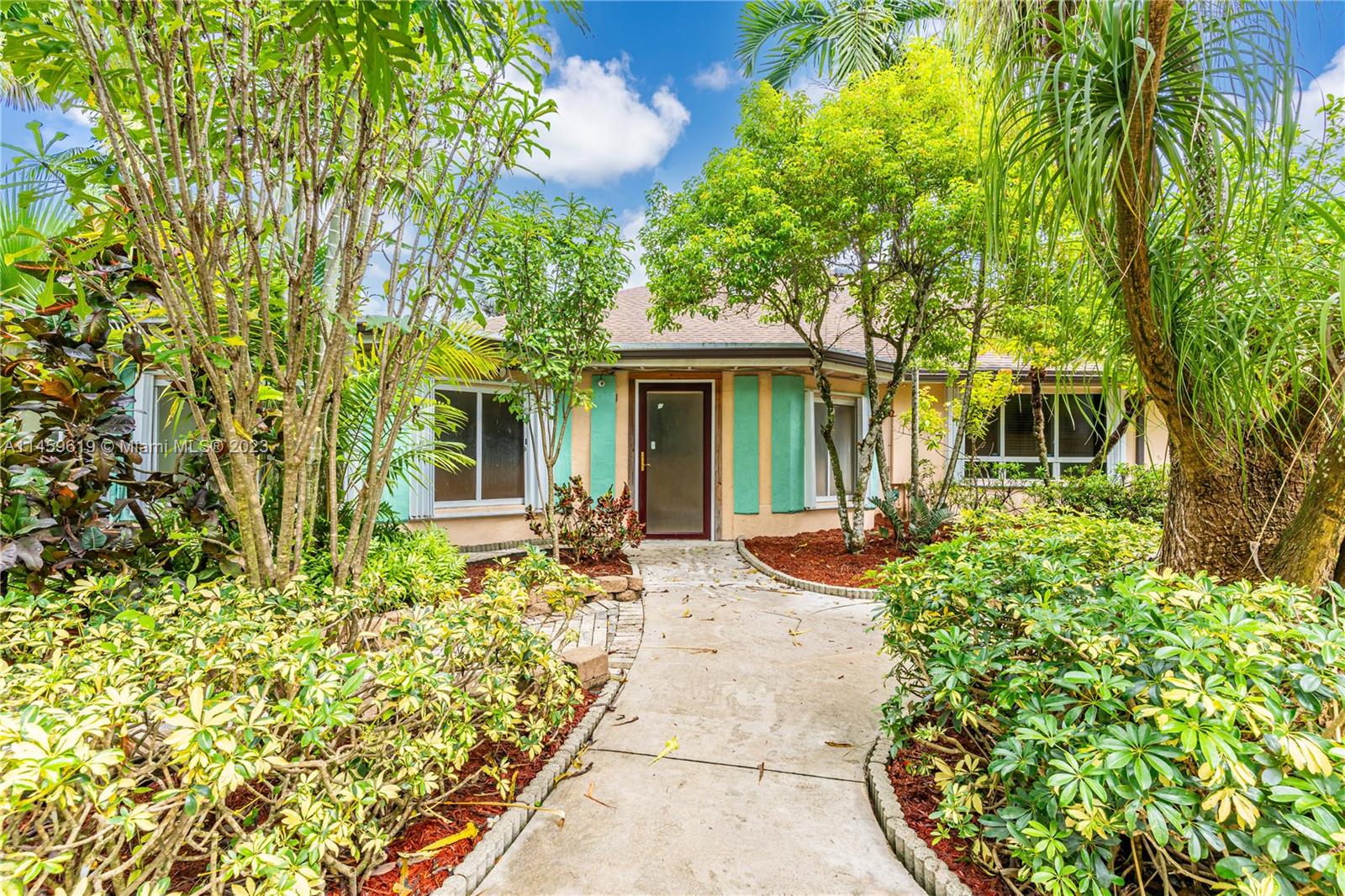 SILVER PALM ESTS PT 1 - Residential