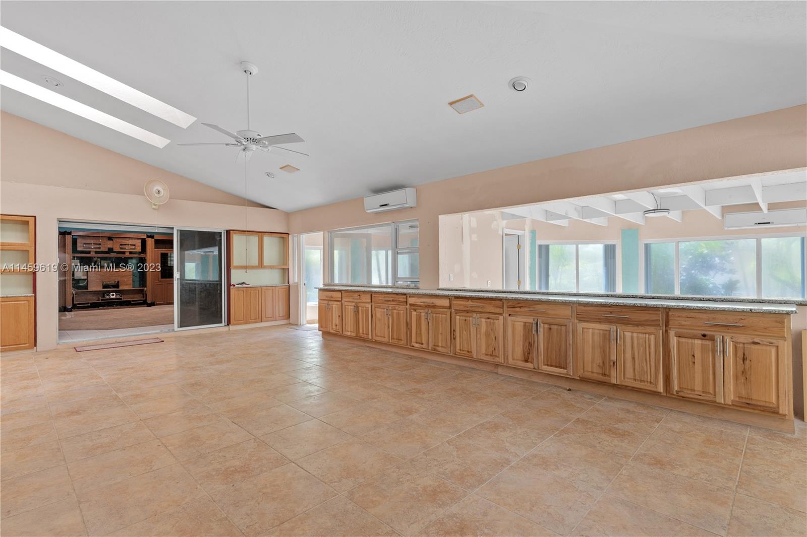 SILVER PALM ESTS PT 1 - Residential