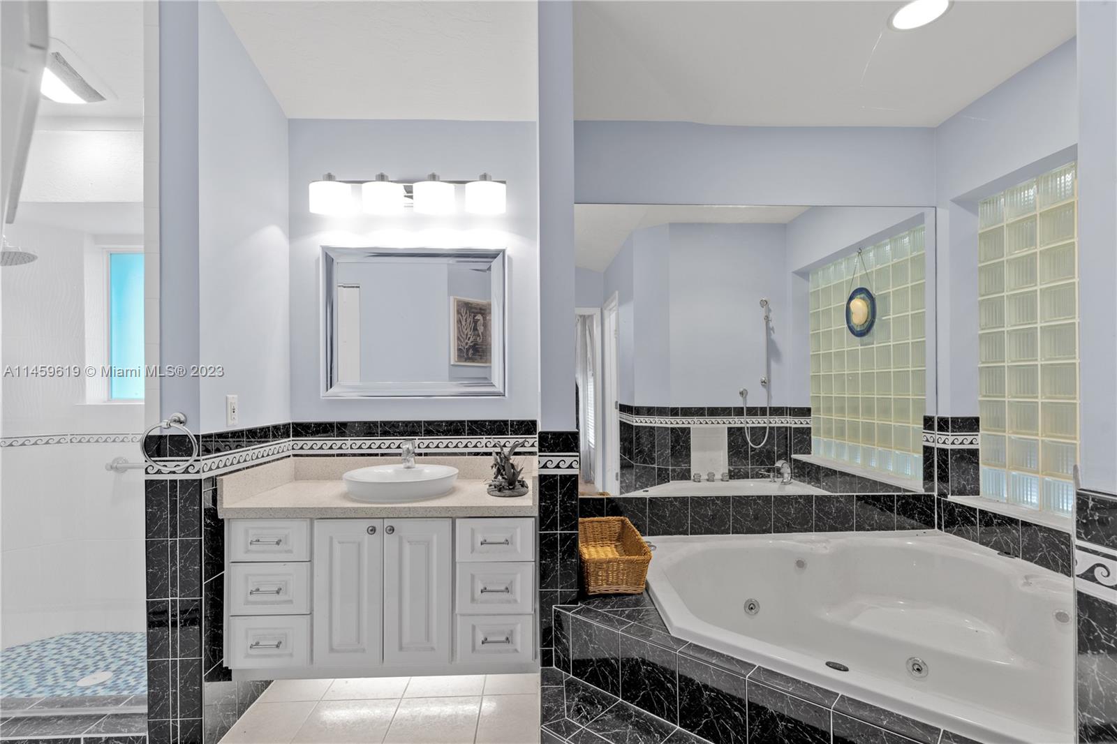 SILVER PALM ESTS PT 1 - Residential