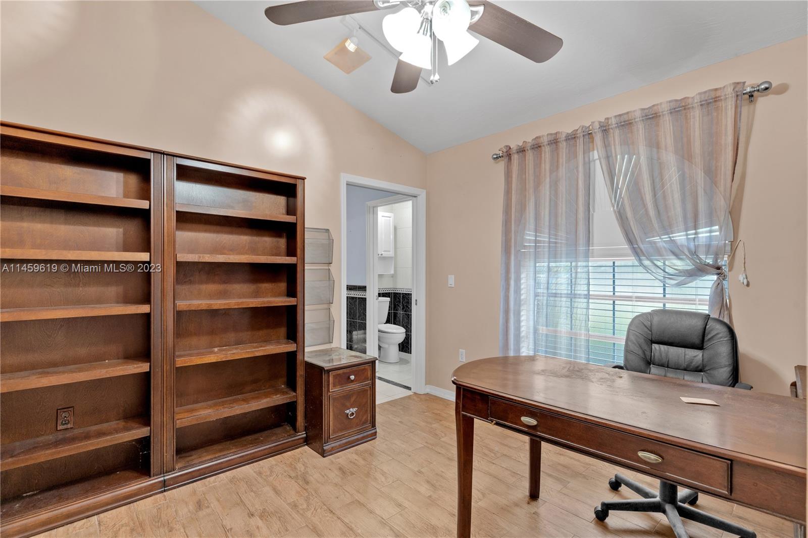 SILVER PALM ESTS PT 1 - Residential