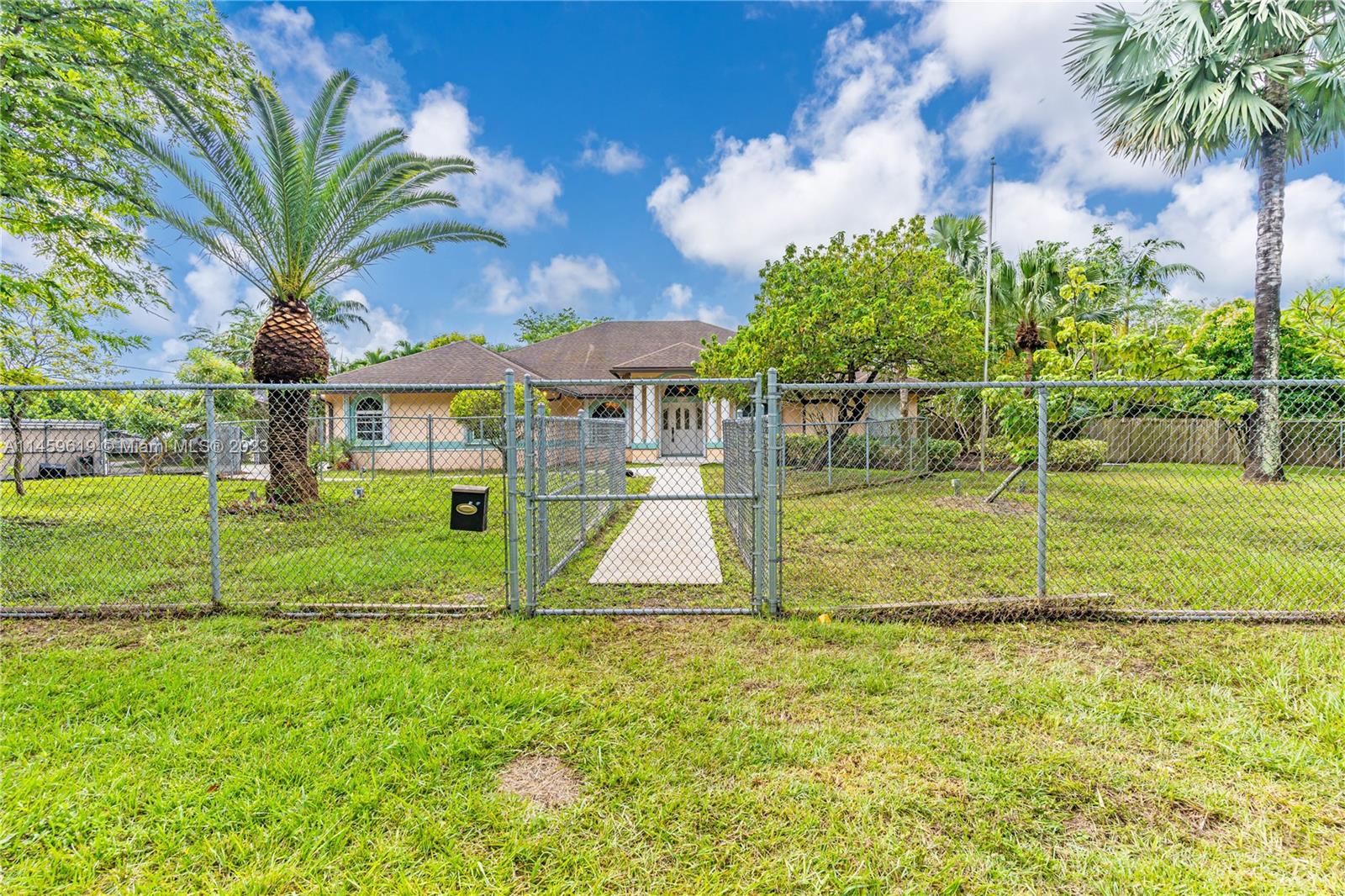SILVER PALM ESTS PT 1 - Residential