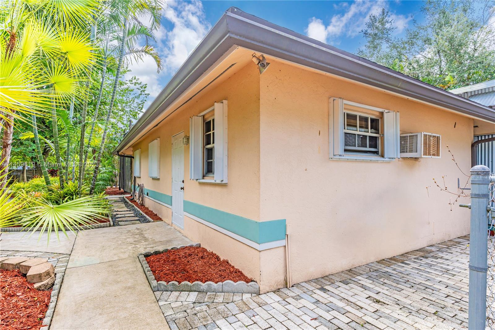 SILVER PALM ESTS PT 1 - Residential