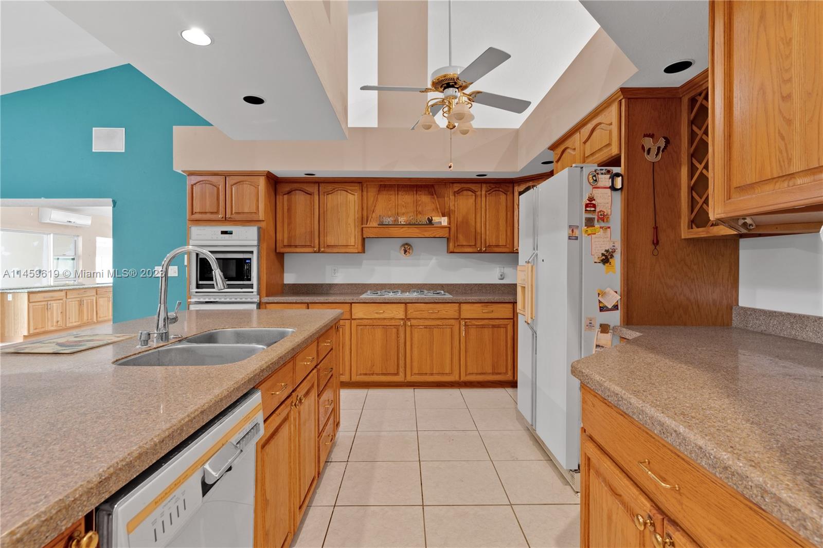 SILVER PALM ESTS PT 1 - Residential