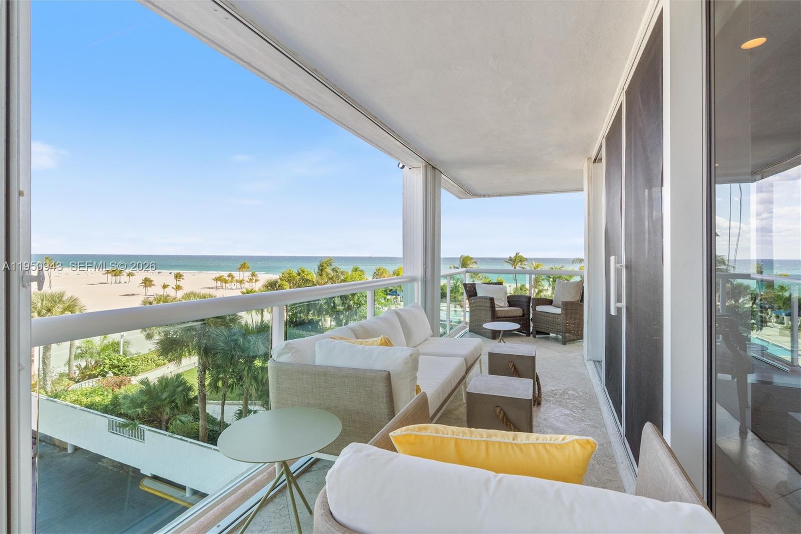 POINT OF AMERICAS - Residential