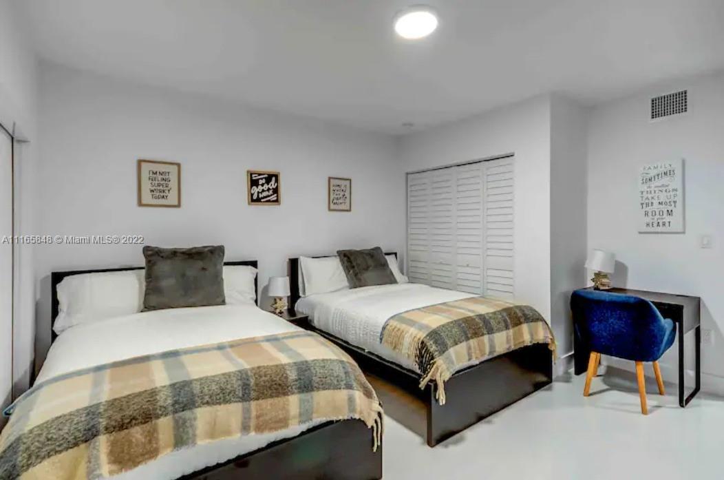 OMNI ESTATES 2ND ADDN - Residential