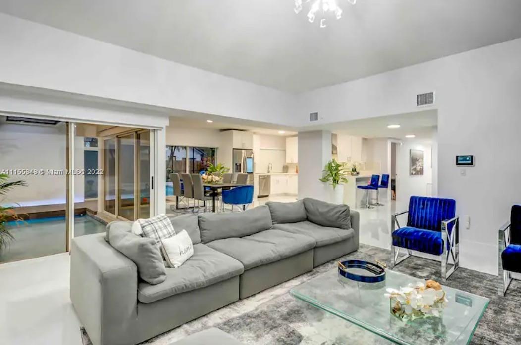 OMNI ESTATES 2ND ADDN - Residential