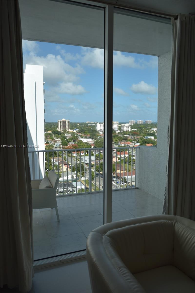 MIDTOWN LOFTS CONDO - Residential