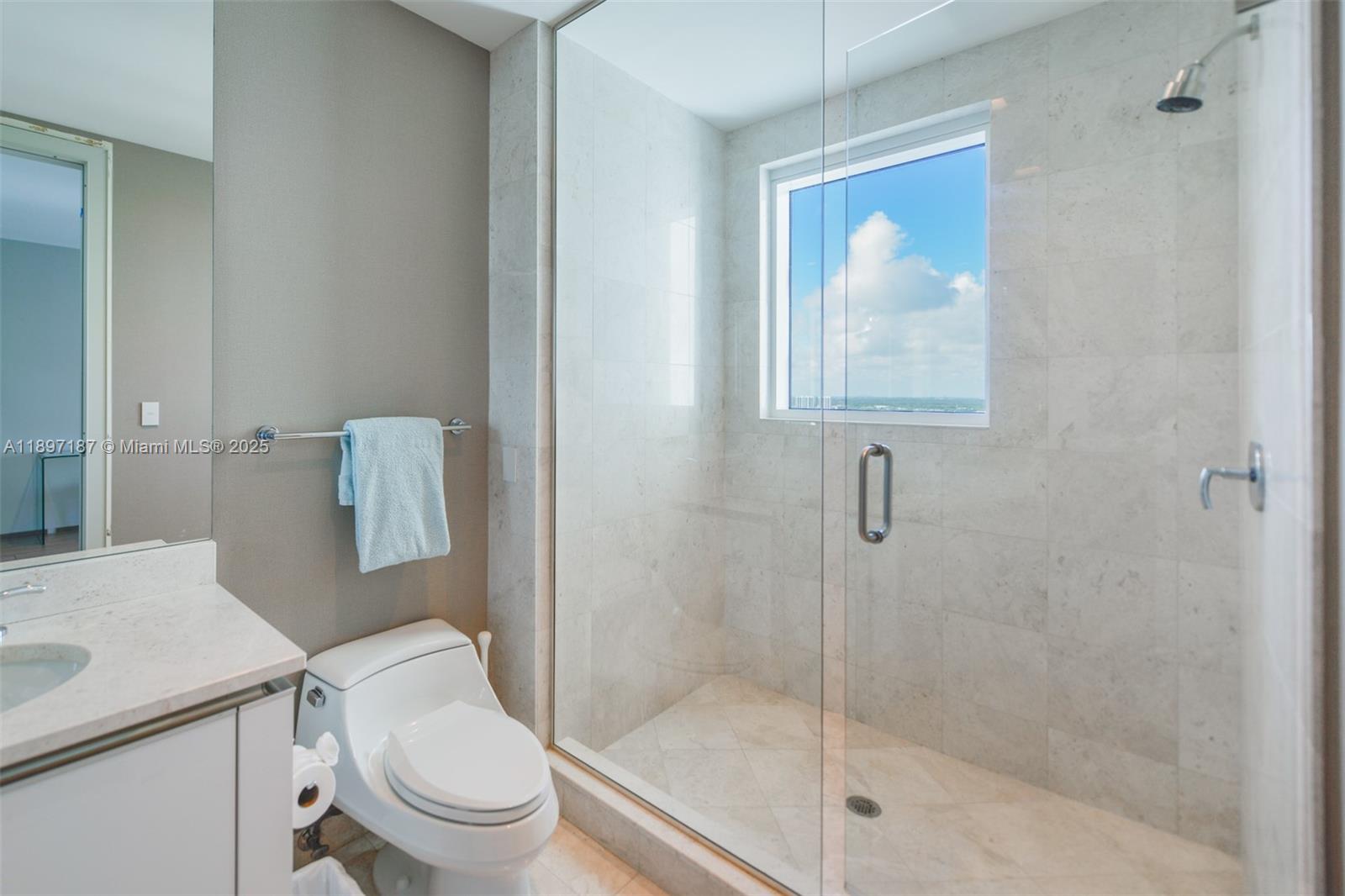 TURNBERRY OCEAN COLONY SO - Residential