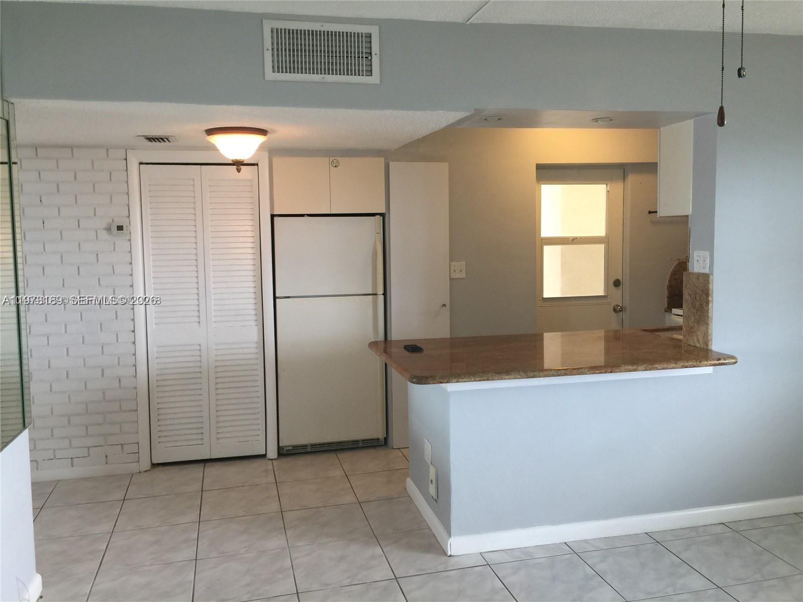 ANDORIC APTS CO-OP - Residential