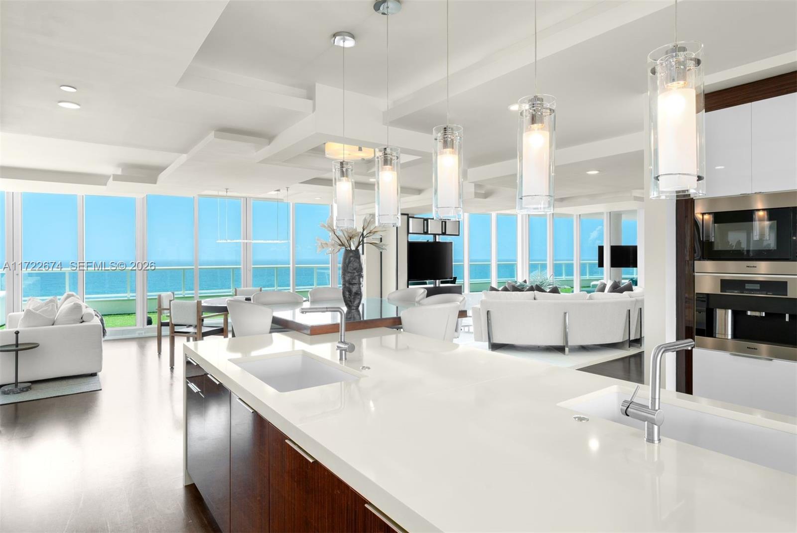 Ritz-Carlton - Residential