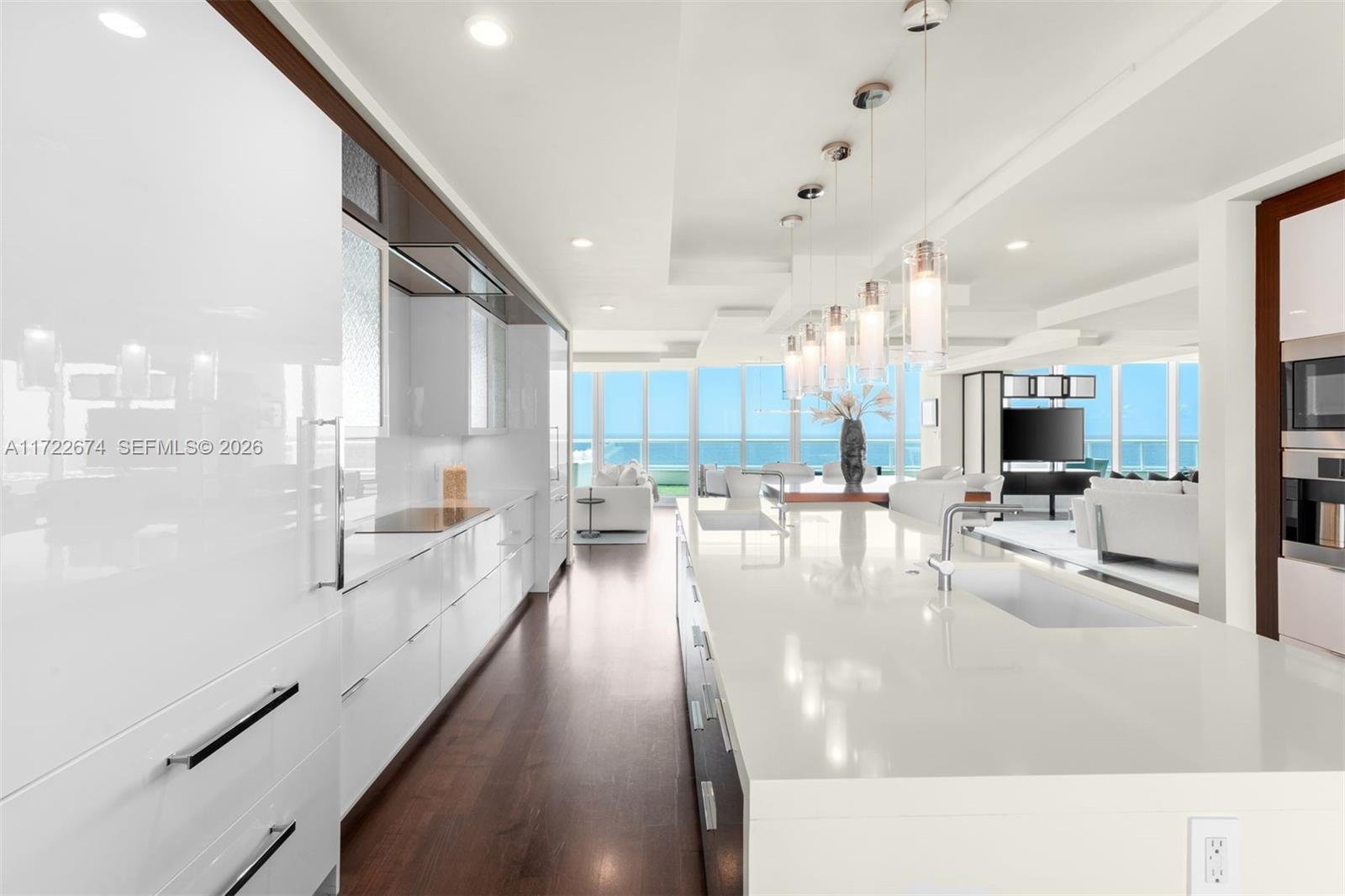 Ritz-Carlton - Residential