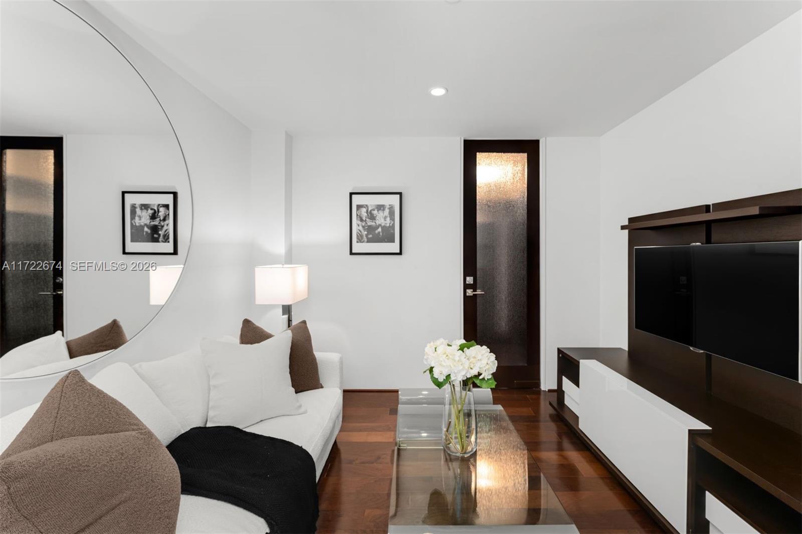 Ritz-Carlton - Residential