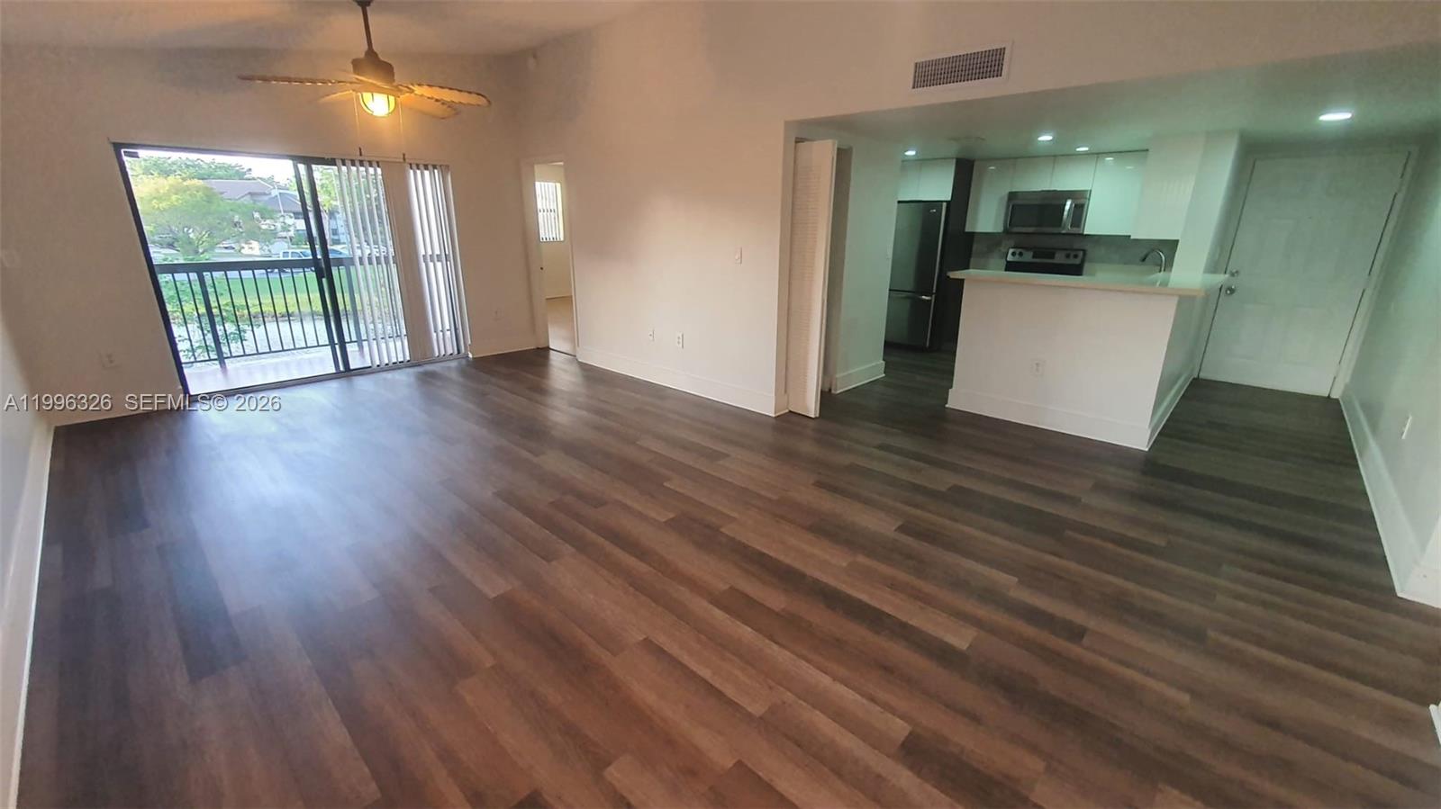 VILLAS DE VENEZIA CONDO - Residential