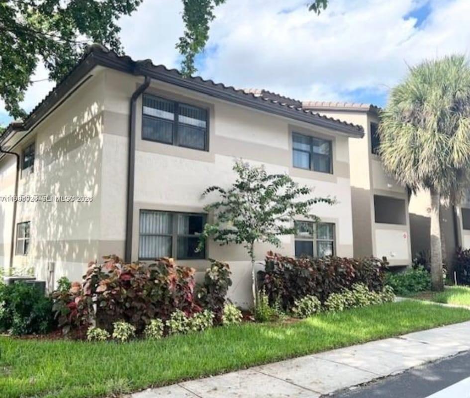 VILLAS DE VENEZIA CONDO - Residential