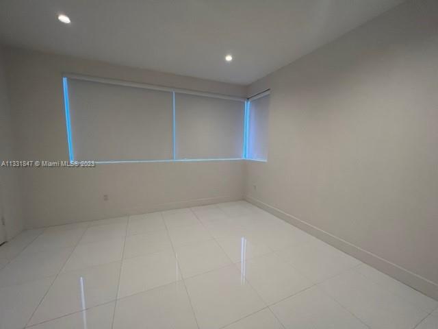 BAYWOOD - Residential Lease