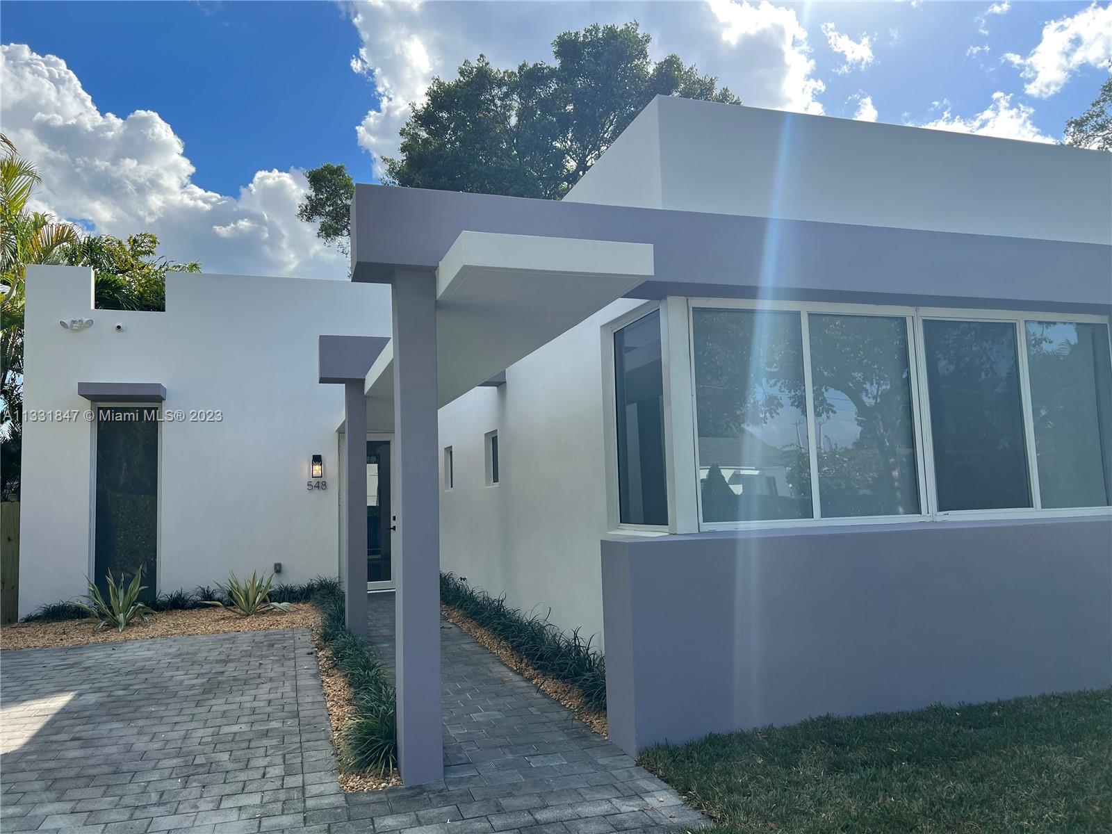 BAYWOOD - Residential Lease