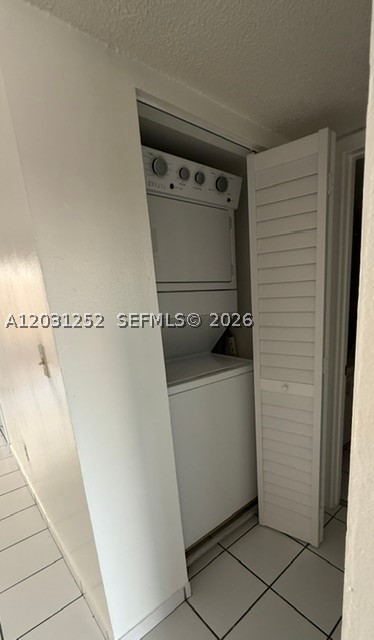 VILLA LUISA CONDO - Residential