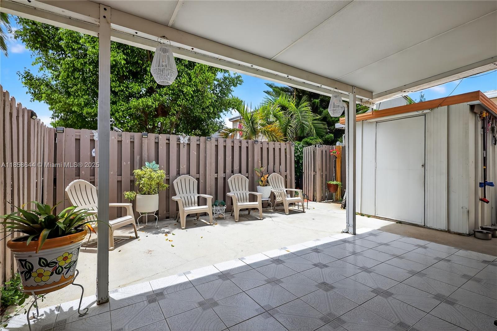 2ND COURT VILLAS CONDO - Residential