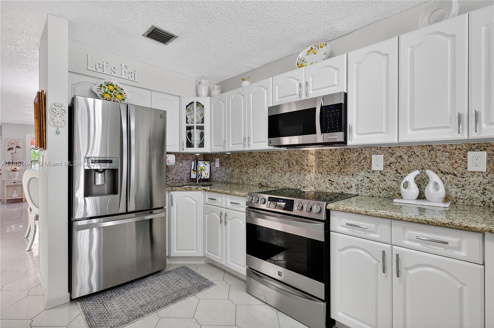 2ND COURT VILLAS CONDO - Residential